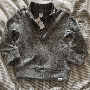NWT Baby Gap fleece zipper front pullover 2T